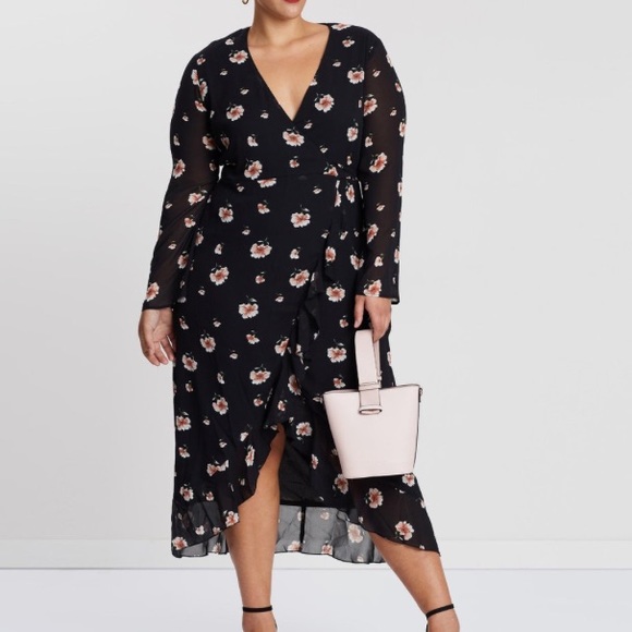 Missguided Dresses & Skirts - Missguided Curve Floral Ruffle Hem Wrap Midi Dress